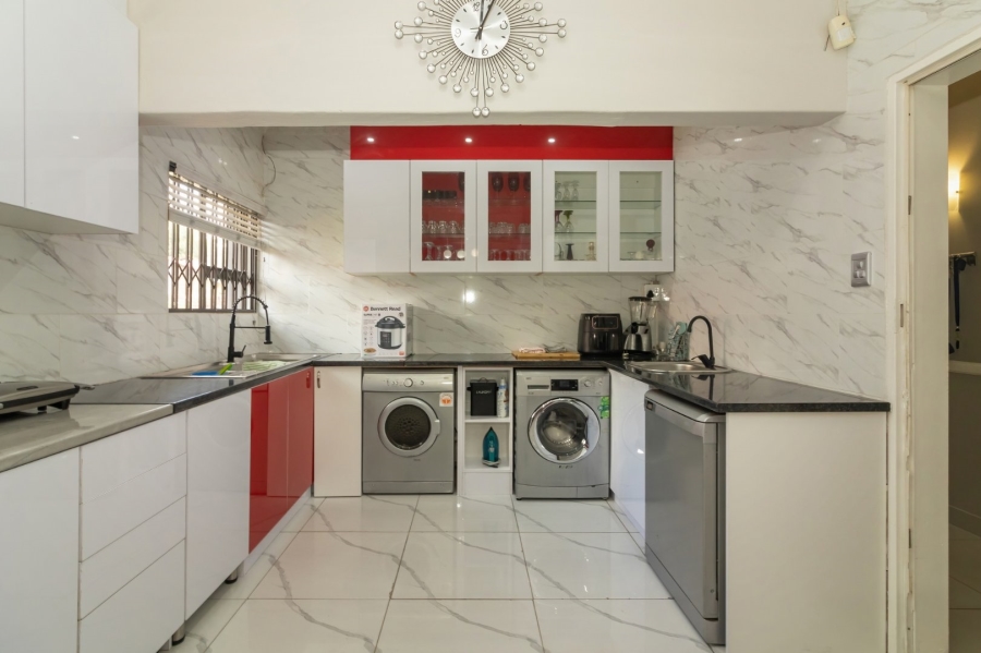 4 Bedroom Property for Sale in West Park Free State